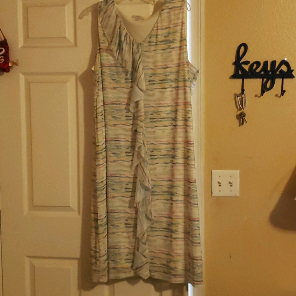 Sleeveless dress